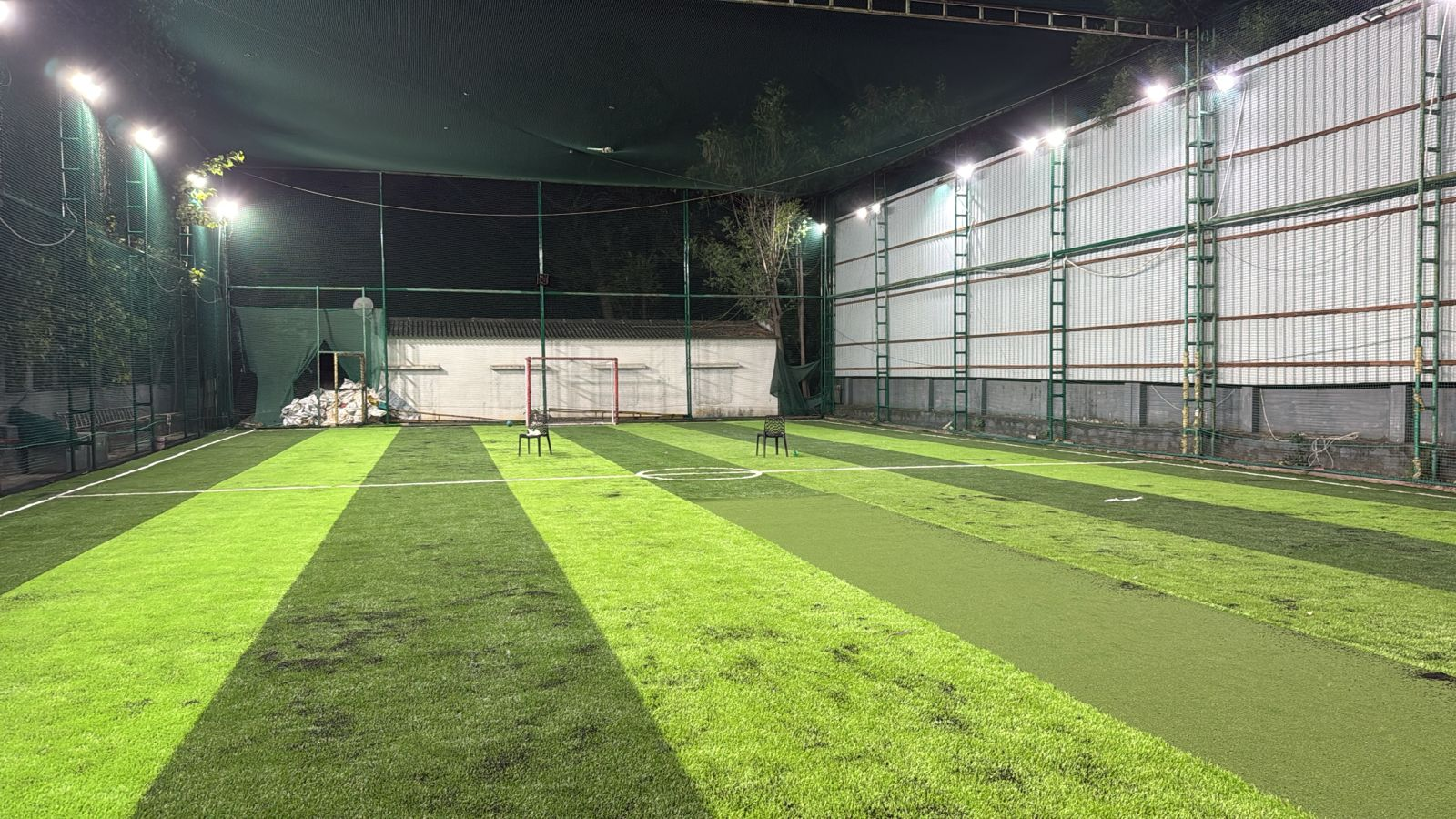 Fenced Multi-Court Facility